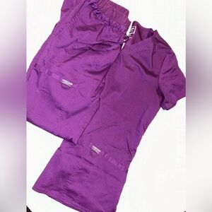 Cherokee Workwear Scrubs